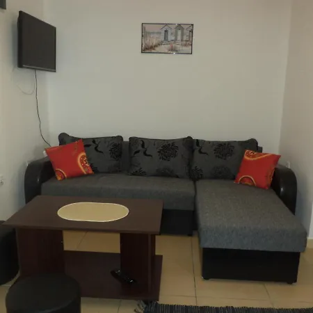 아파트 1a Jollykop *