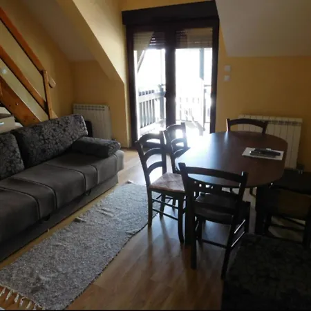 아파트 1a Jollykop